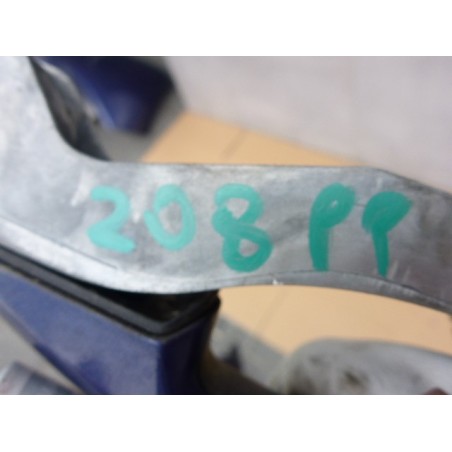 KLAMKA ZEWNĘTRZNA PRAWA PRZÓD PEUGEOT 208 2012-