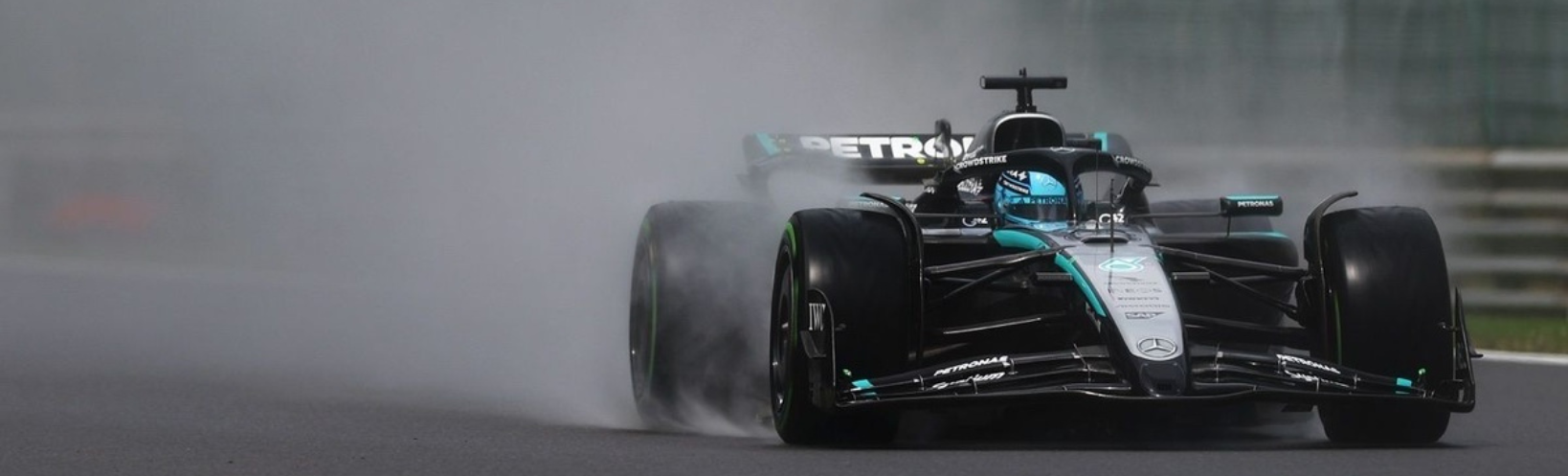 McLarena nie powstrzymał deszcz - ponowny triumf