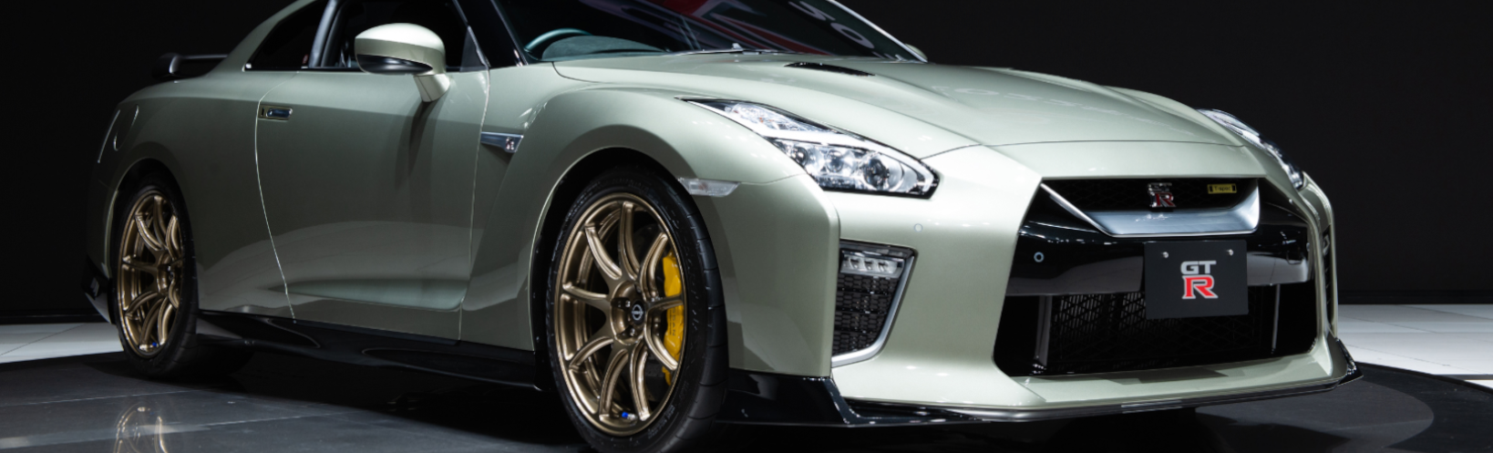 Nissan GT-R nie wybiera się jeszcze na emeryturę