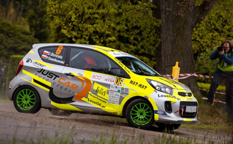 Rajd Nyski - Damian Boncela wraz z pilotem Piotrem Szadkowskim zwyciężają w klasie RallyN3!